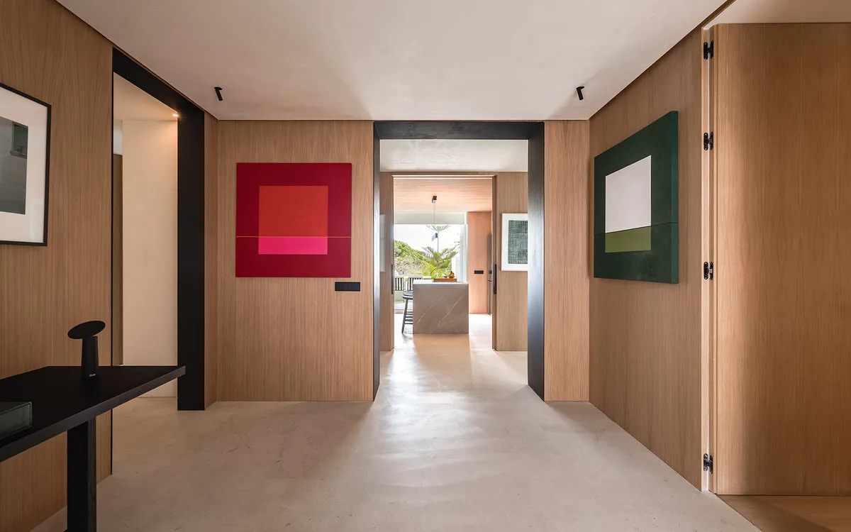 374dfc78-ca4e-4f77-a924-0425fd139cbd