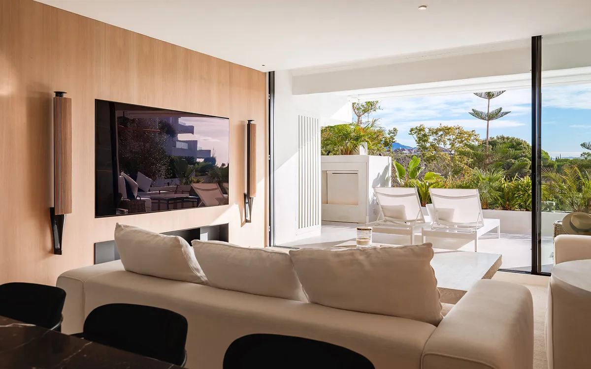 9413de08-8563-40c3-a0a5-1a1a69240cee