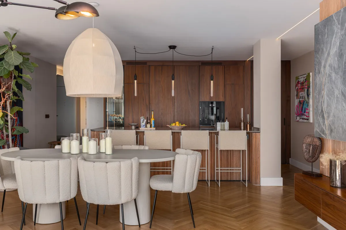 bd9d7f45-390e-4151-81e5-76fe16f75e28