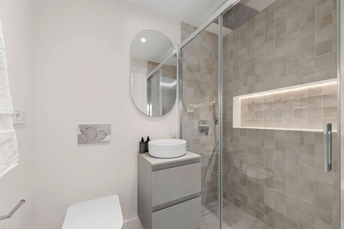 59c8f8c2-84a9-4a69-aa31-4fa5965c6012