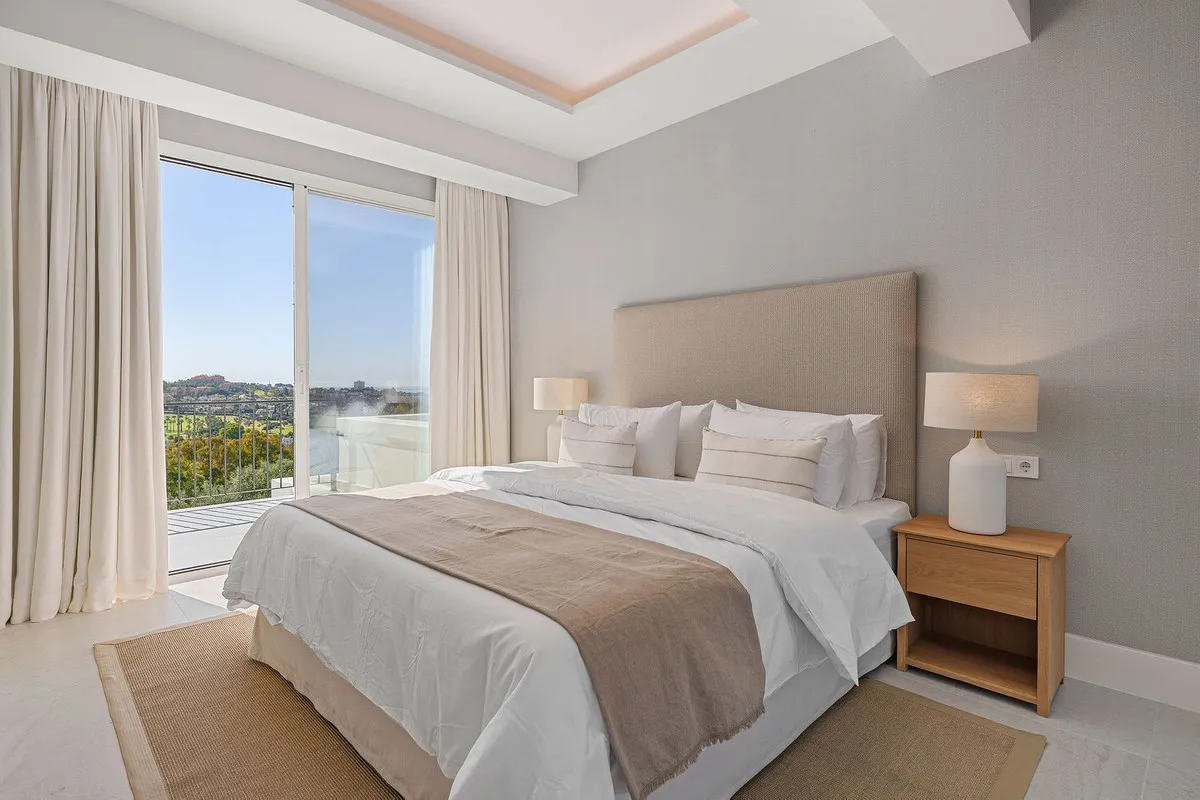 c59c8041-a92c-41d6-a8d5-eb7d2bc08ae6