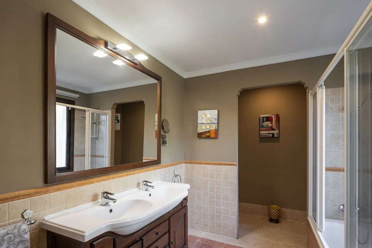 d730da90-f7b3-4f68-90aa-5375931d5021