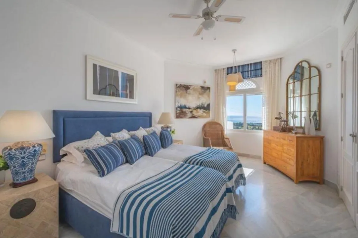 de51fed9-06bf-4320-bfbf-88280709ff0f