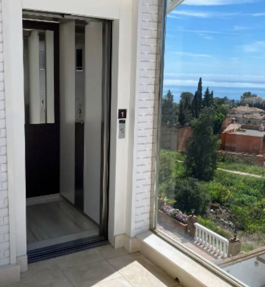 09bdb935-a136-4ce3-854b-d792ae8fa395