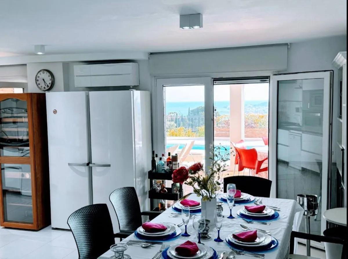 502f1c3c-89b0-4d42-b3fa-6b1f069571cc