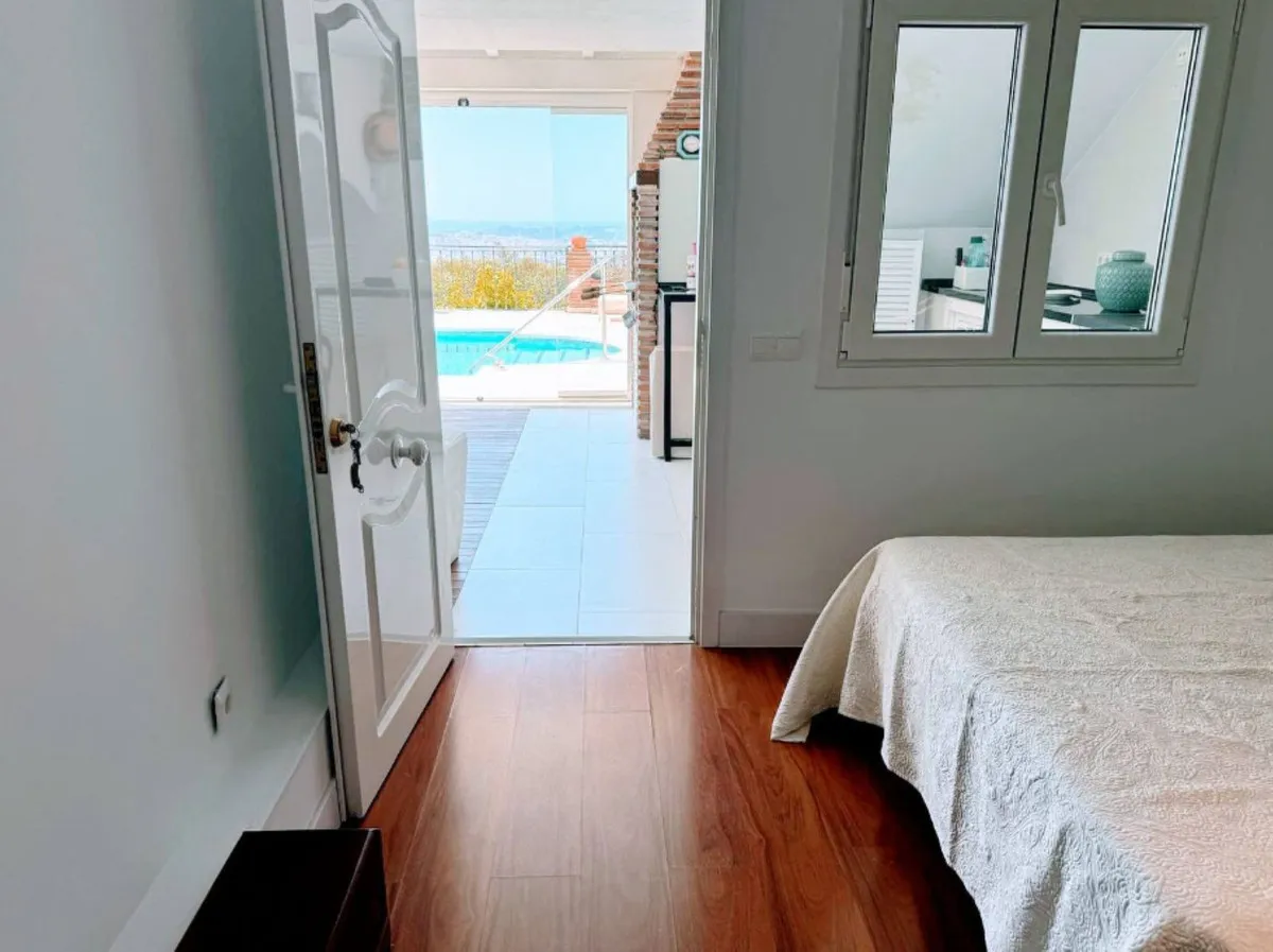 5a091f32-62a4-4075-b5fe-1bee15b05676