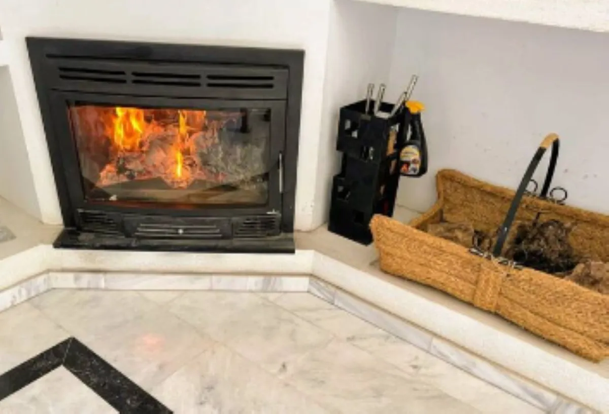 ff401168-e301-41da-b1f1-b9e45d6b5f4e