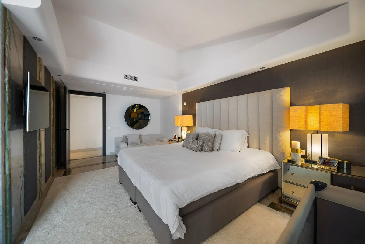 8b69b36f-0b86-4589-bcf9-92be24b20729