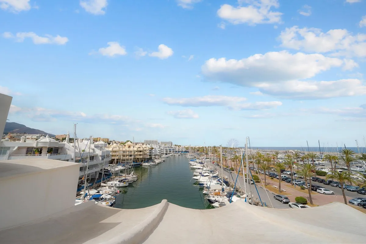 a4be34ca-ae68-4412-bf0a-663c160c53d2