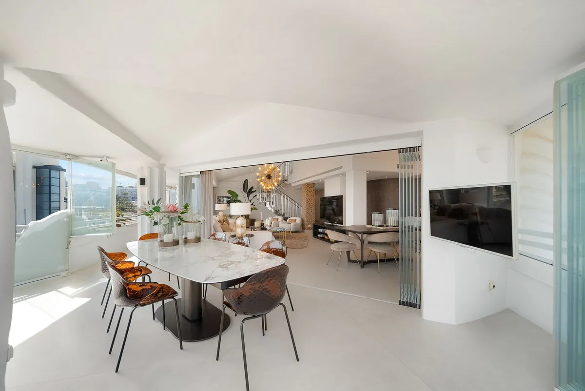 c774185d-ae5a-44be-b5e3-e91a7e015d81