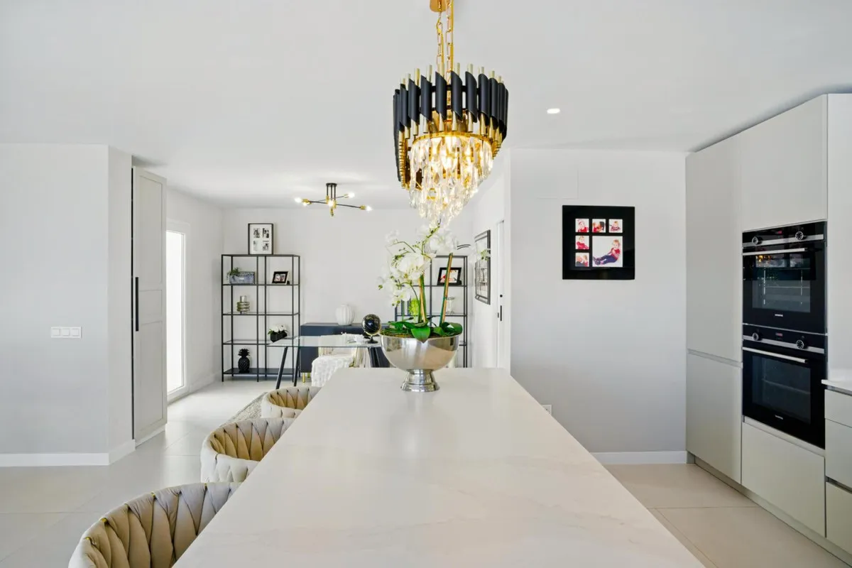 407ee0e6-ec4b-411a-ae81-4015c5ee388a