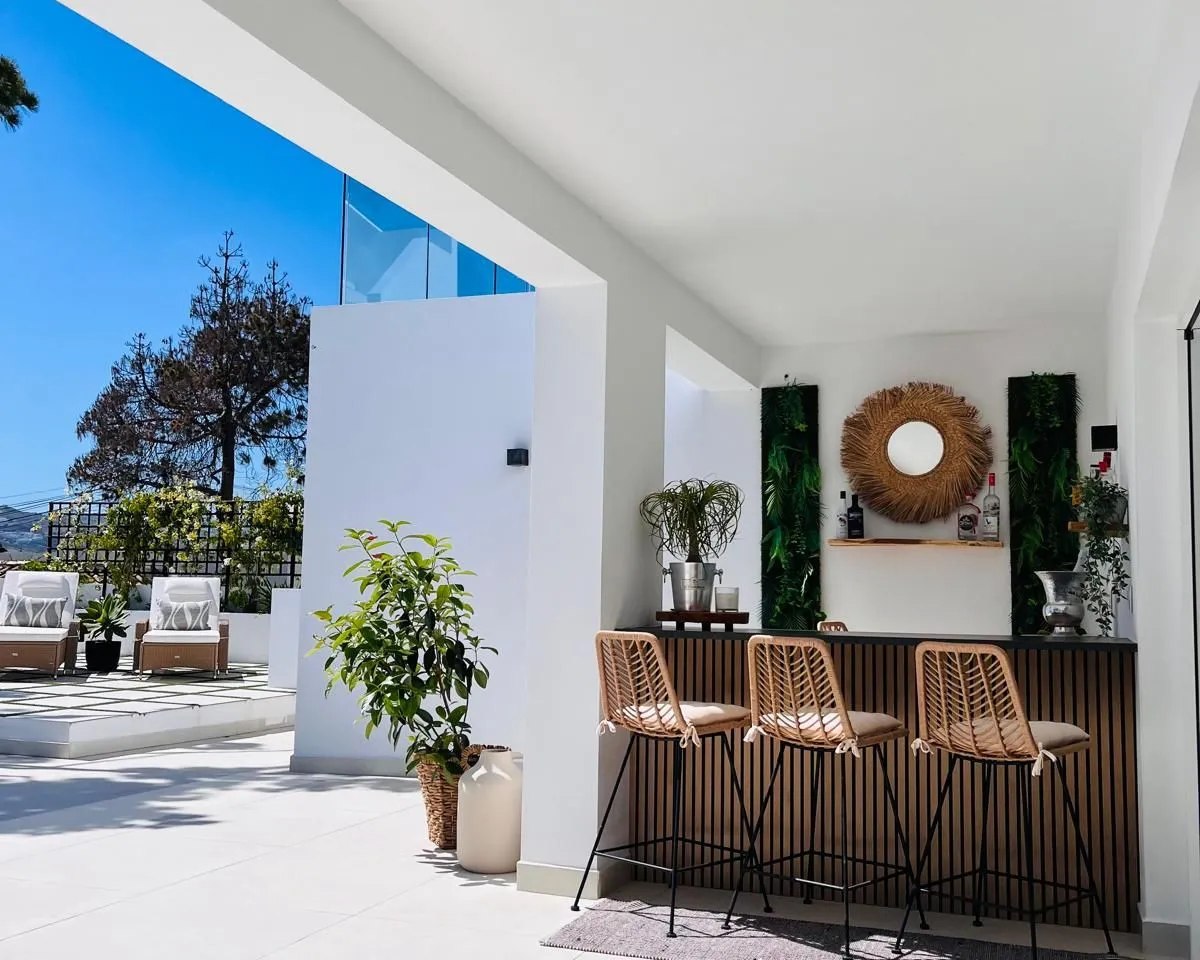 47db961e-aeea-4e8a-a5dd-e94e303ffff6