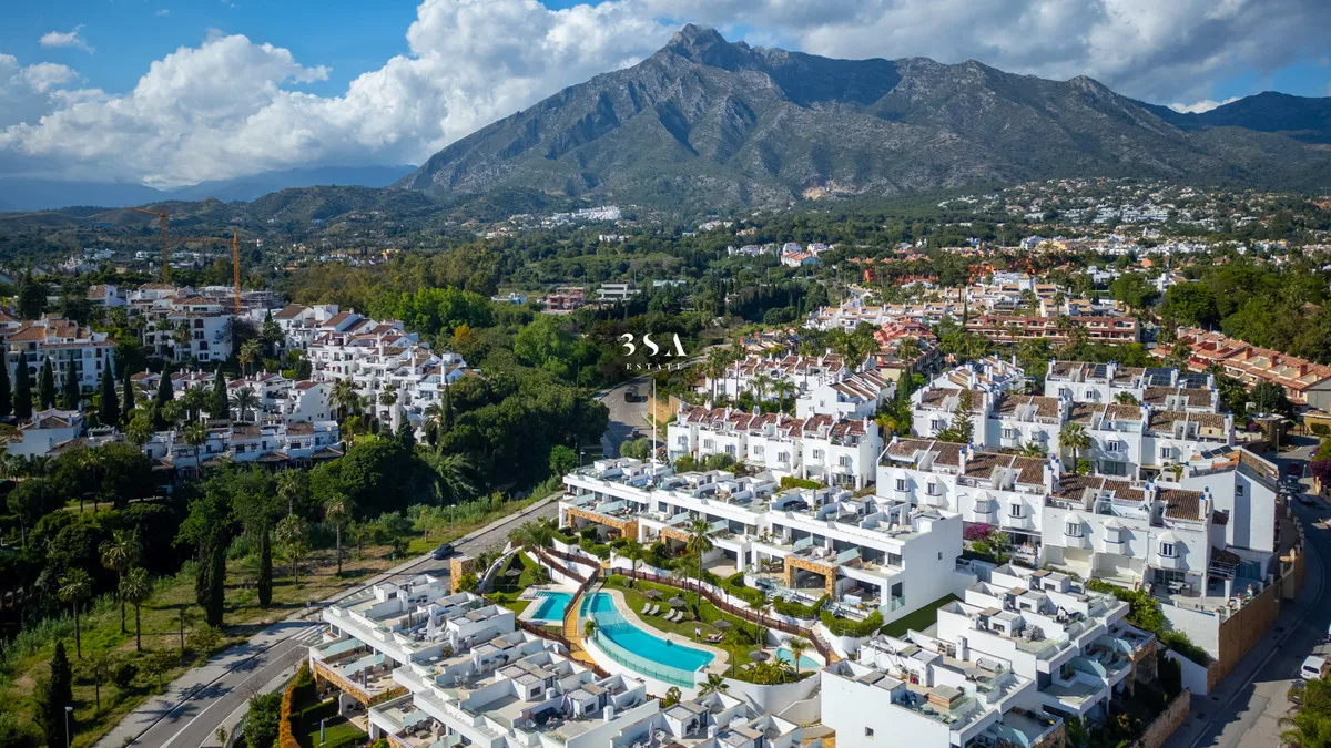 0a0b4579-e7a3-44b9-950f-9b78b0de3aef