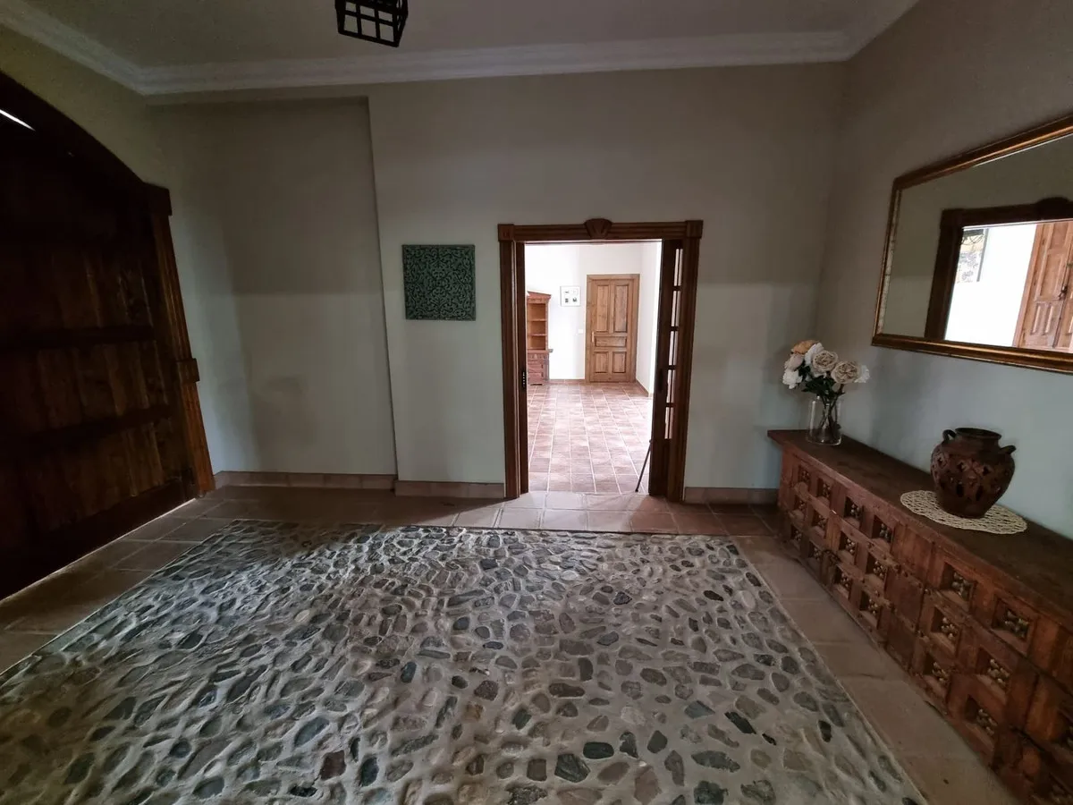 30fd7ccc-1a8e-40c2-870b-8855aa669c3c