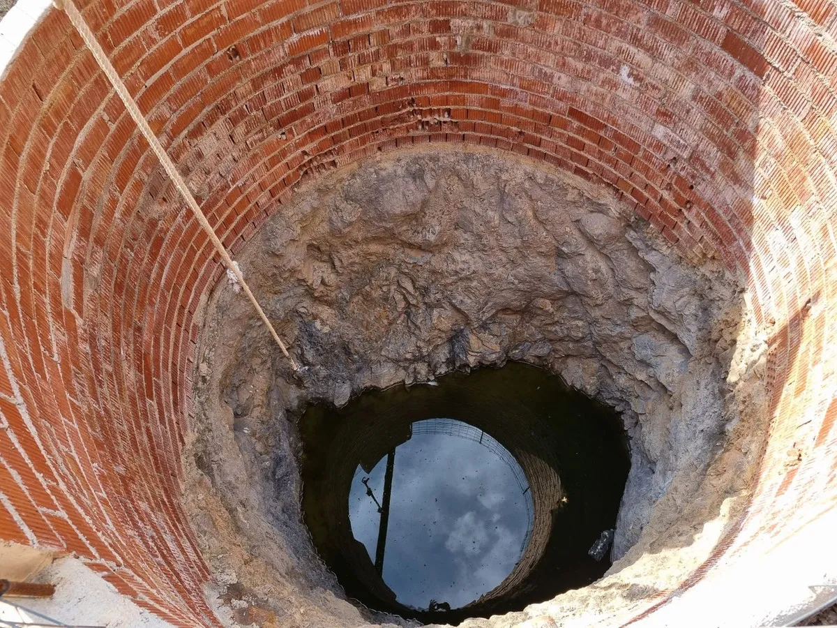 5bdb5b73-9fef-4a75-aaed-d6452601a819