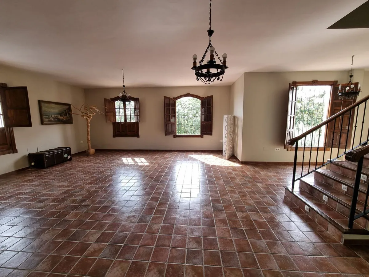 f1154d4d-a802-49e6-b201-701efdf71a0c