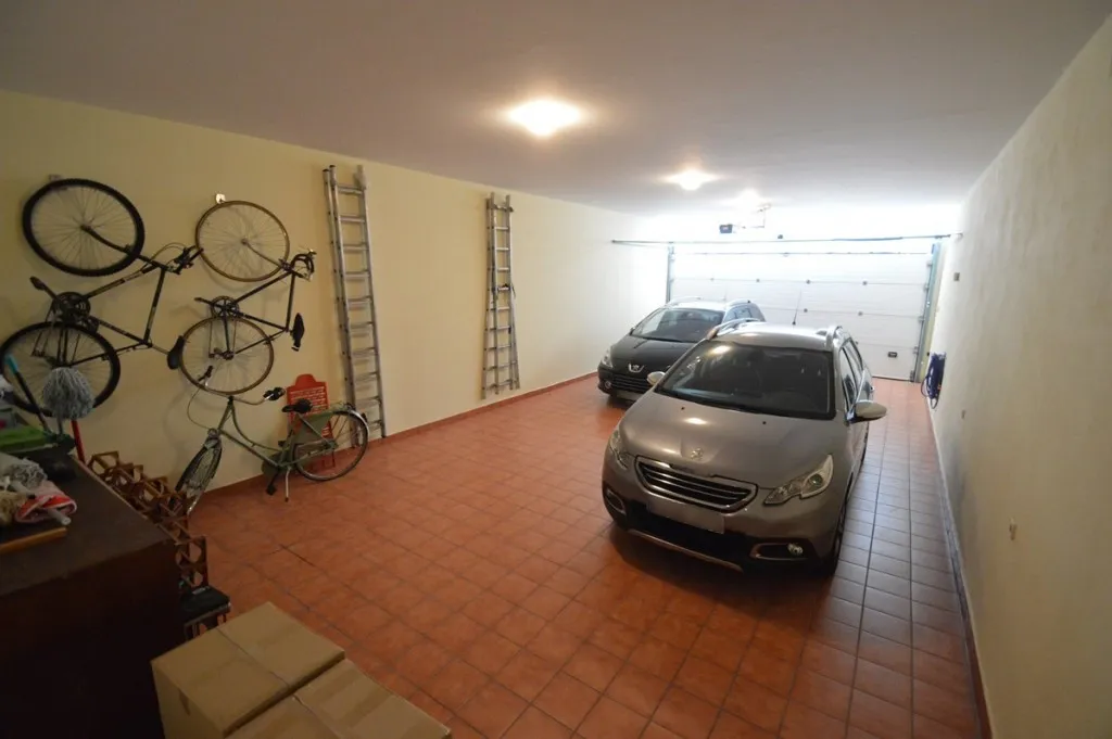 11f18764-309b-4184-ac95-5afd279e61a9