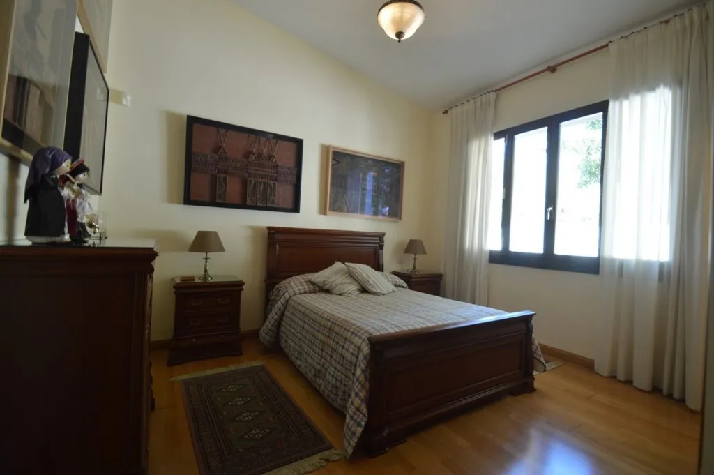 75dbaff7-5232-4699-b362-c9bcd851e4c2