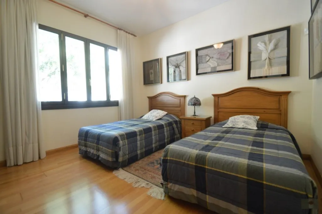 873c6662-3076-4e7d-90ac-0c5807b06d5e