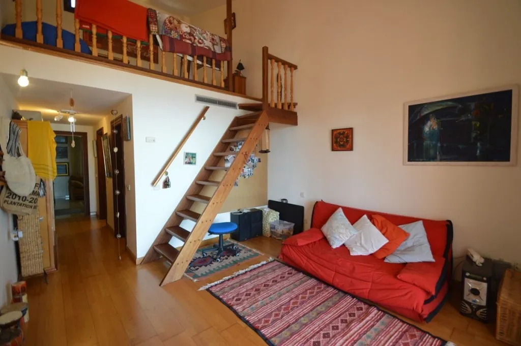 912c1c31-1b18-4098-9e48-cd3793b290f2