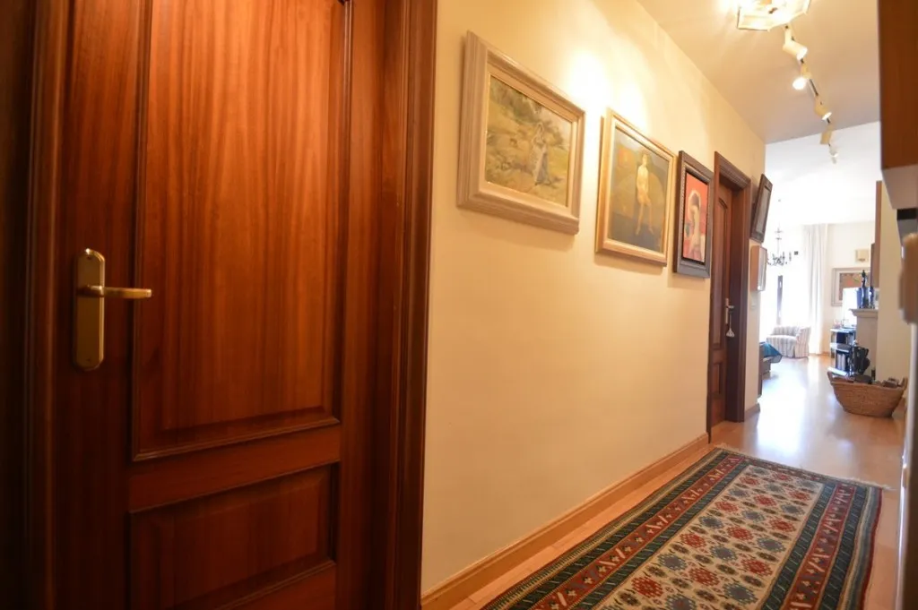 9543f0a1-eb57-4052-bd82-b8c4a99fa553