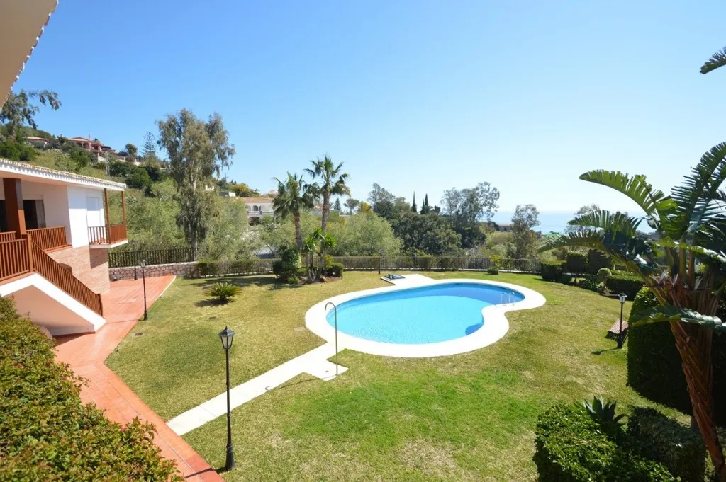 acfaf666-5ad8-45e5-8393-41eee73cdd99