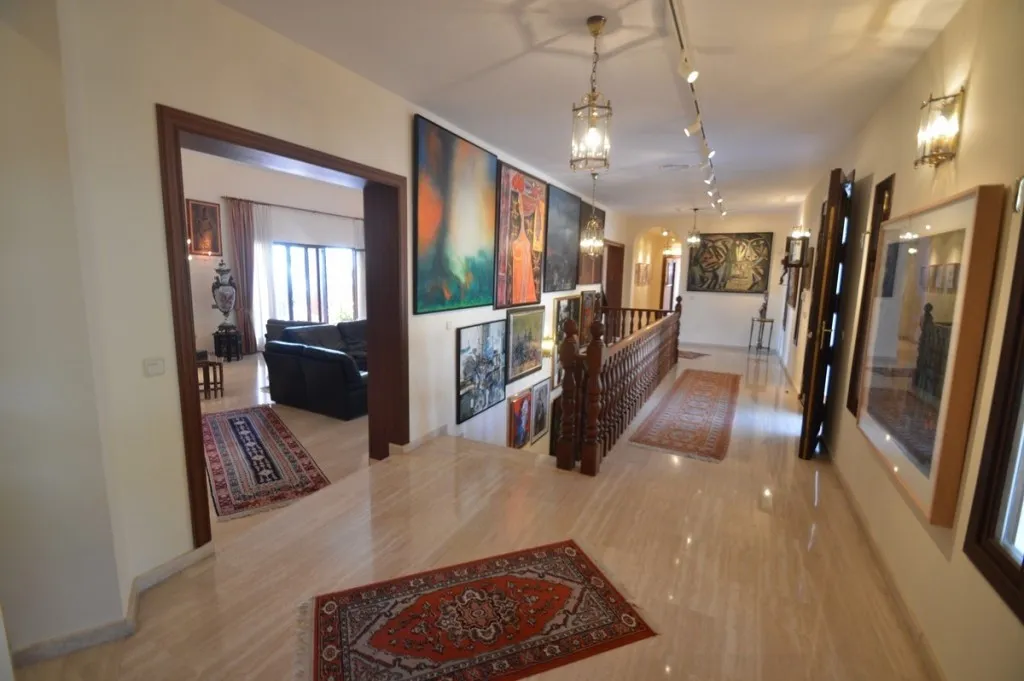 c132202b-9ae5-4abe-8455-f3f51515cfbb