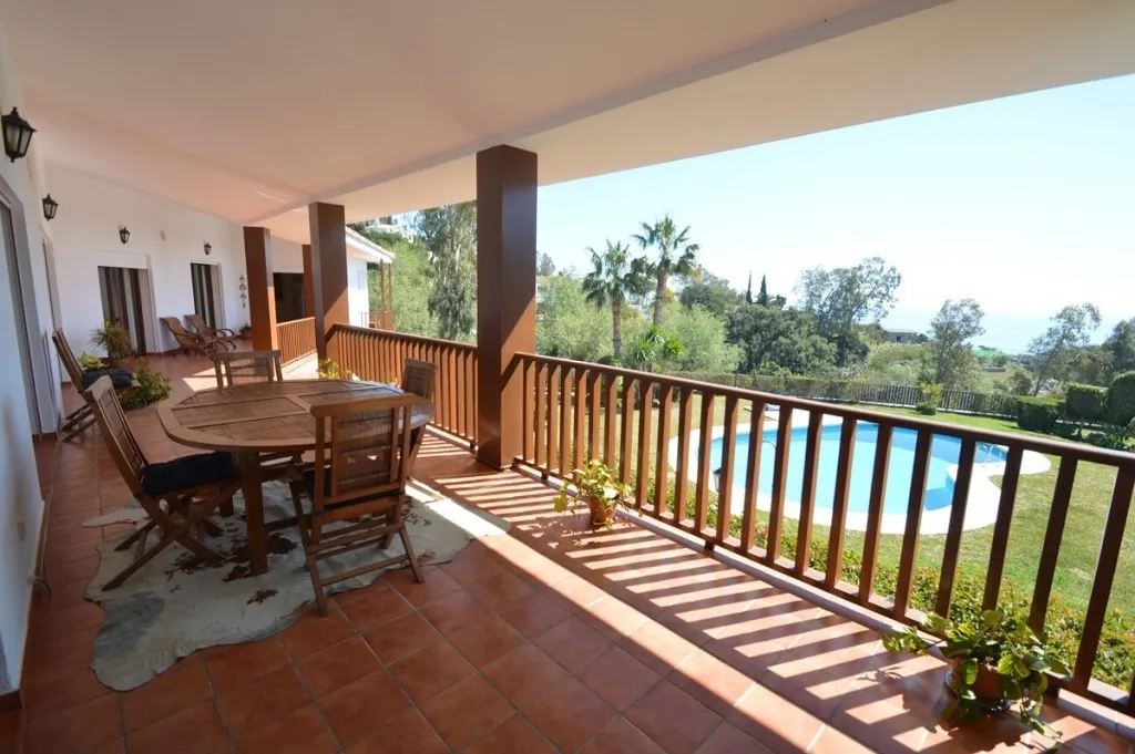 fa77a6d5-69de-4f41-89cb-a3cbd877a4e5