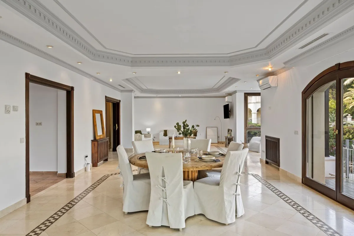 044ec7c2-1050-45bb-8c71-12426c6512b4