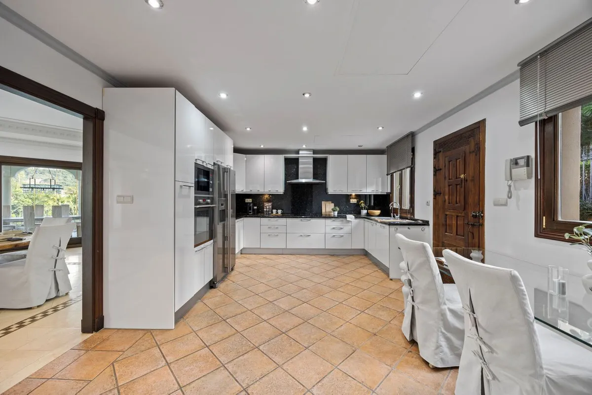 392f92d7-6b90-47ee-9d60-23c48822fc2b