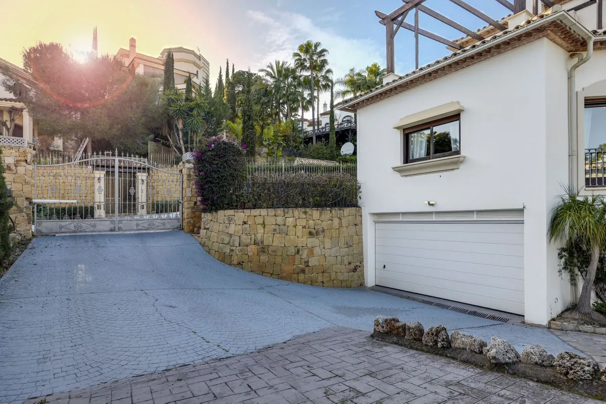 718137bf-66ba-474e-84f0-a37b40881438