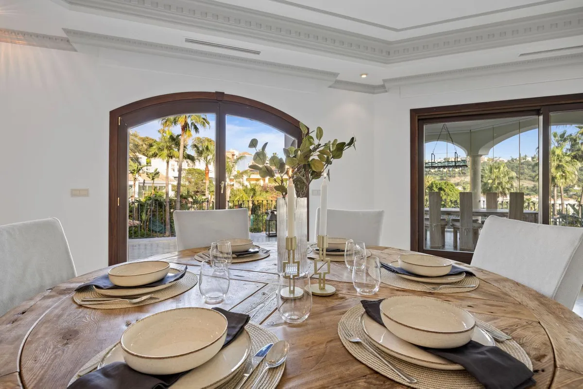 926c7147-e9dd-4dab-ac51-76bd53f60908