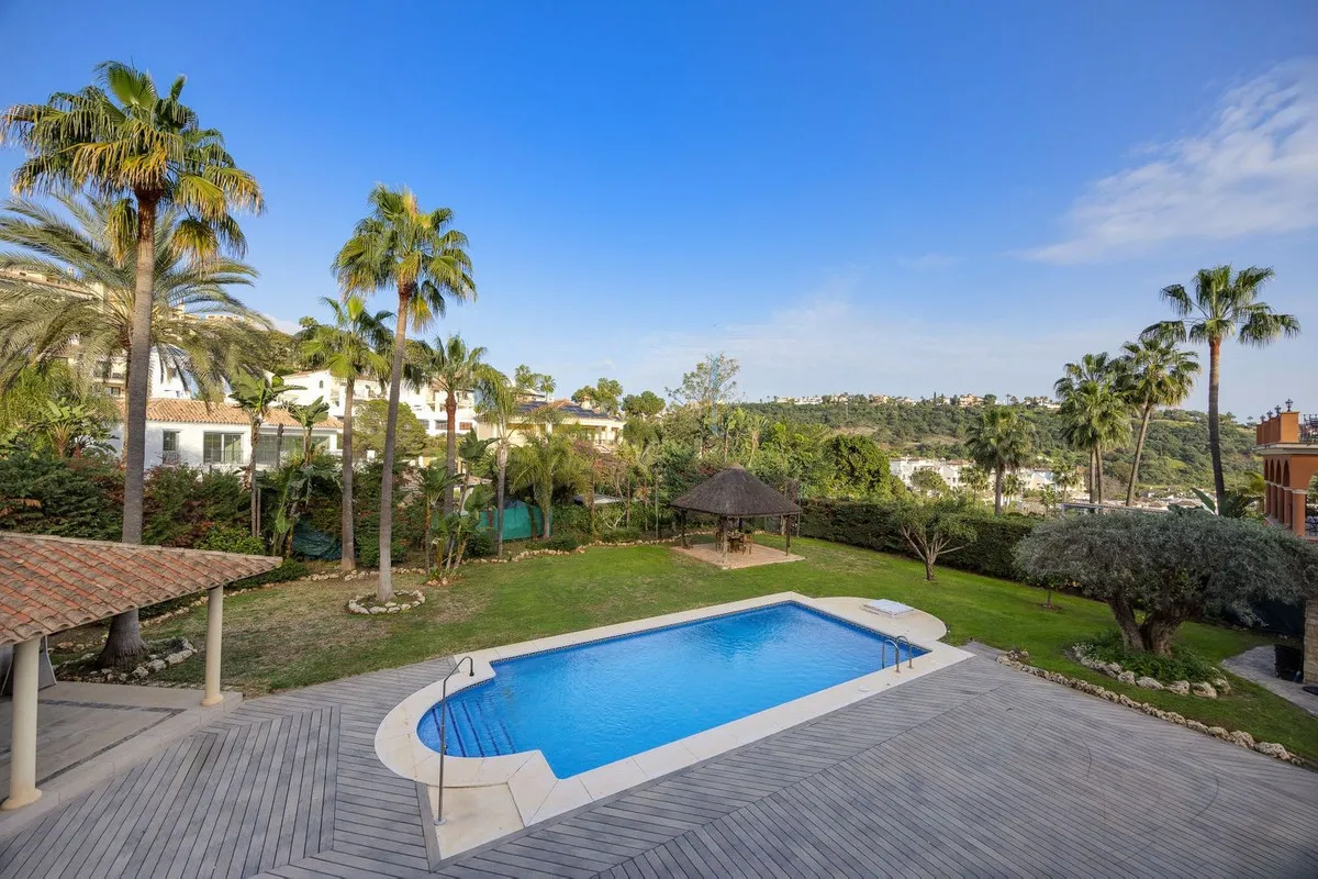 956bf67b-a302-4e47-9930-ce62f9f5c9f6