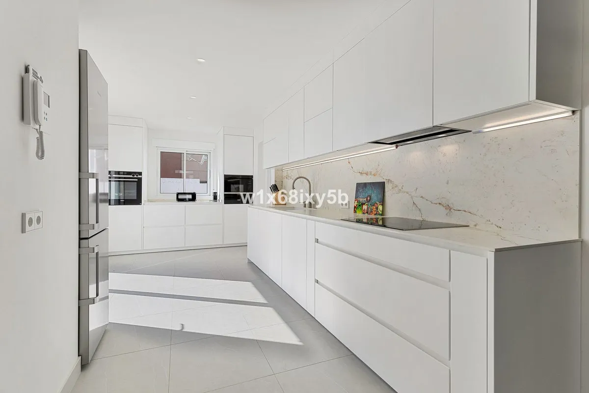 4bb80f08-459e-4684-9fb6-1863388752a4