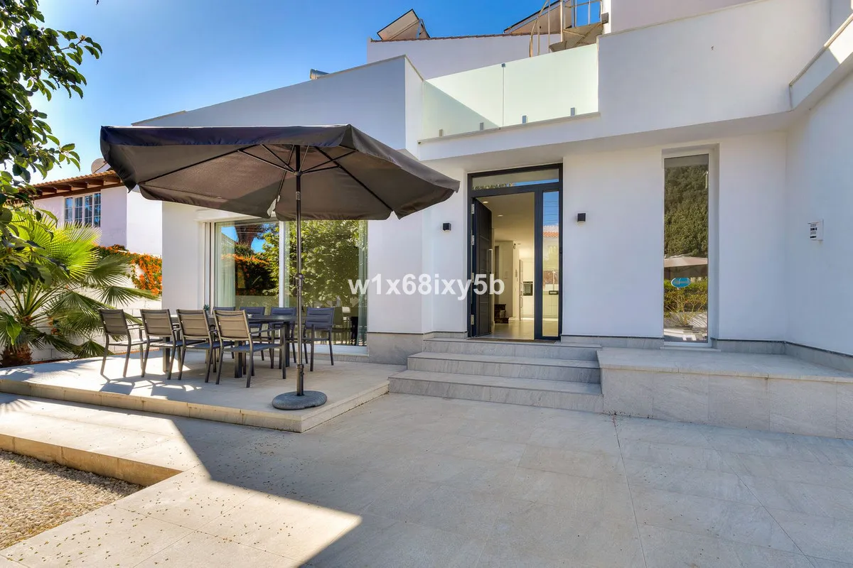 df0ccf24-29d0-4389-a4bd-738b26b4513c