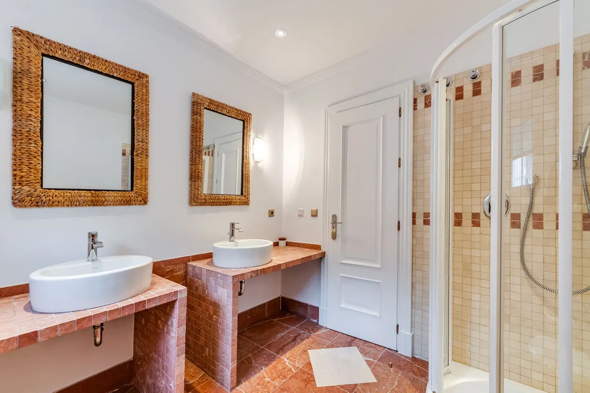 cfcfb5e1-f648-4748-a8ab-9e0cdb3e523a