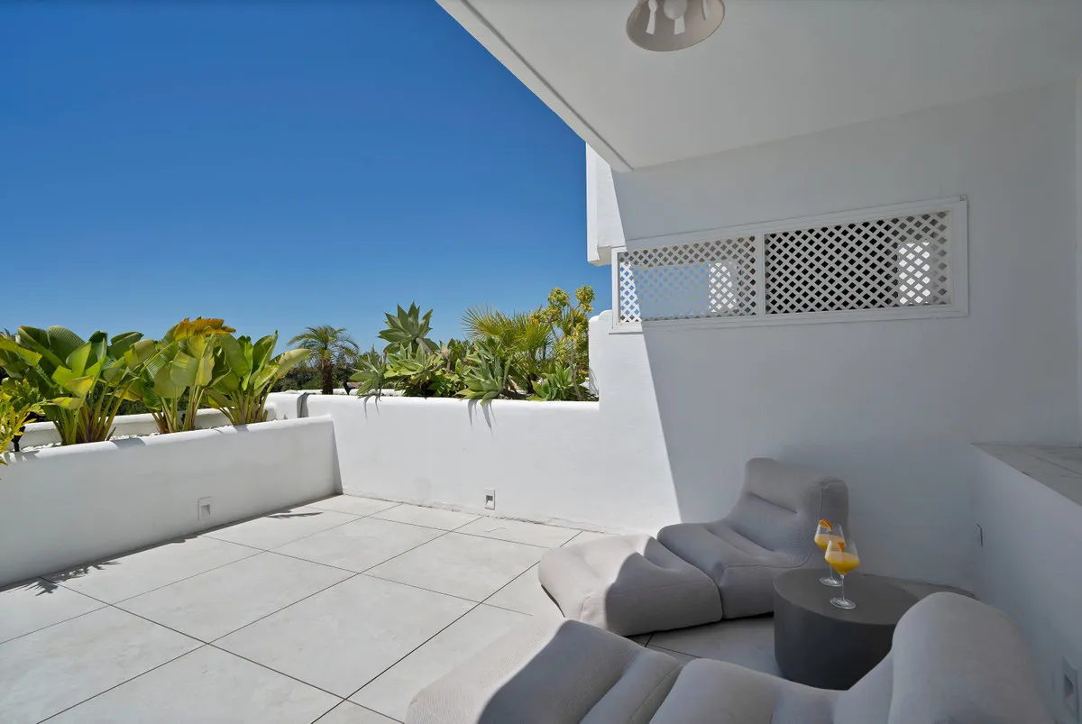 69fffa7f-25be-44af-84ce-ea4071e759fb