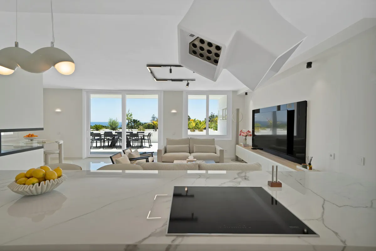 71883d2f-93d2-4b50-842e-c3cd7b1e9ea1