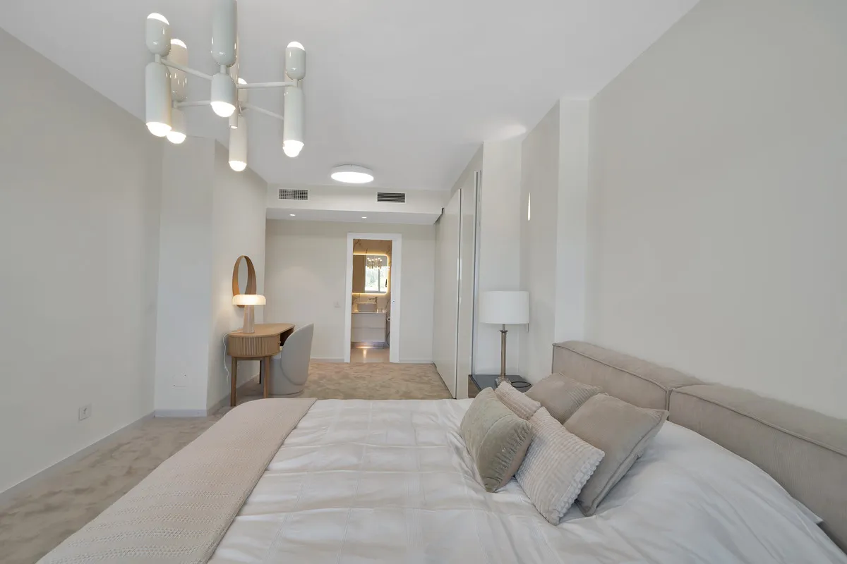 84b9b396-e6ff-47db-9246-9fc45bd51fe9