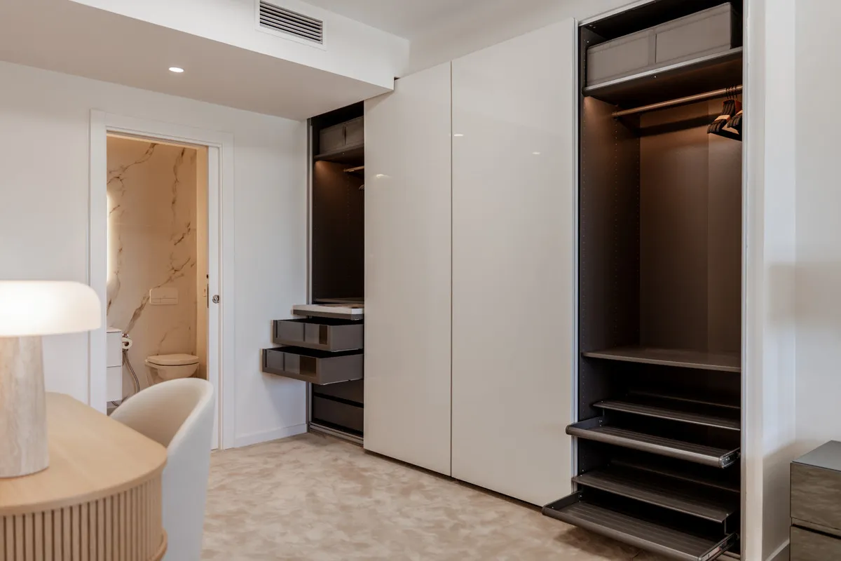 86b7c728-a42f-44eb-8544-ce4874504aa3