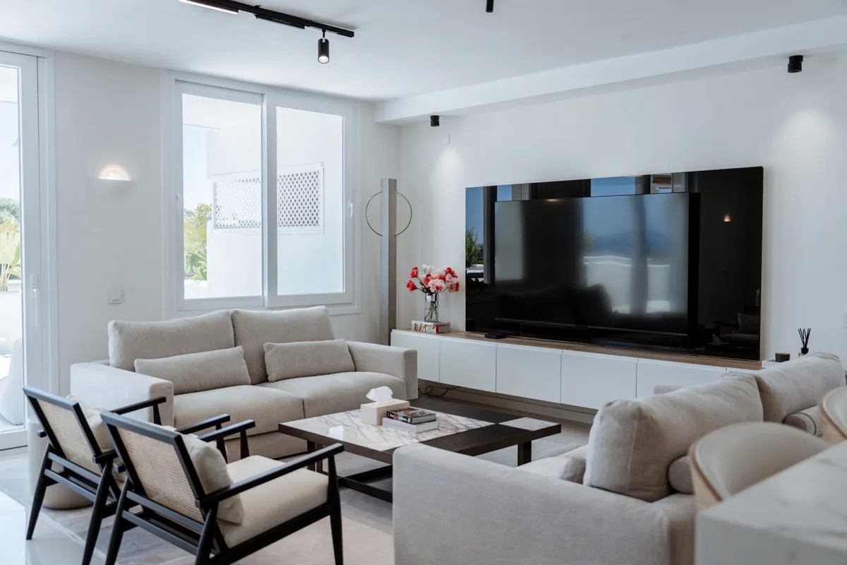 89229f3f-f298-42a0-a4b6-c4d7057efda4