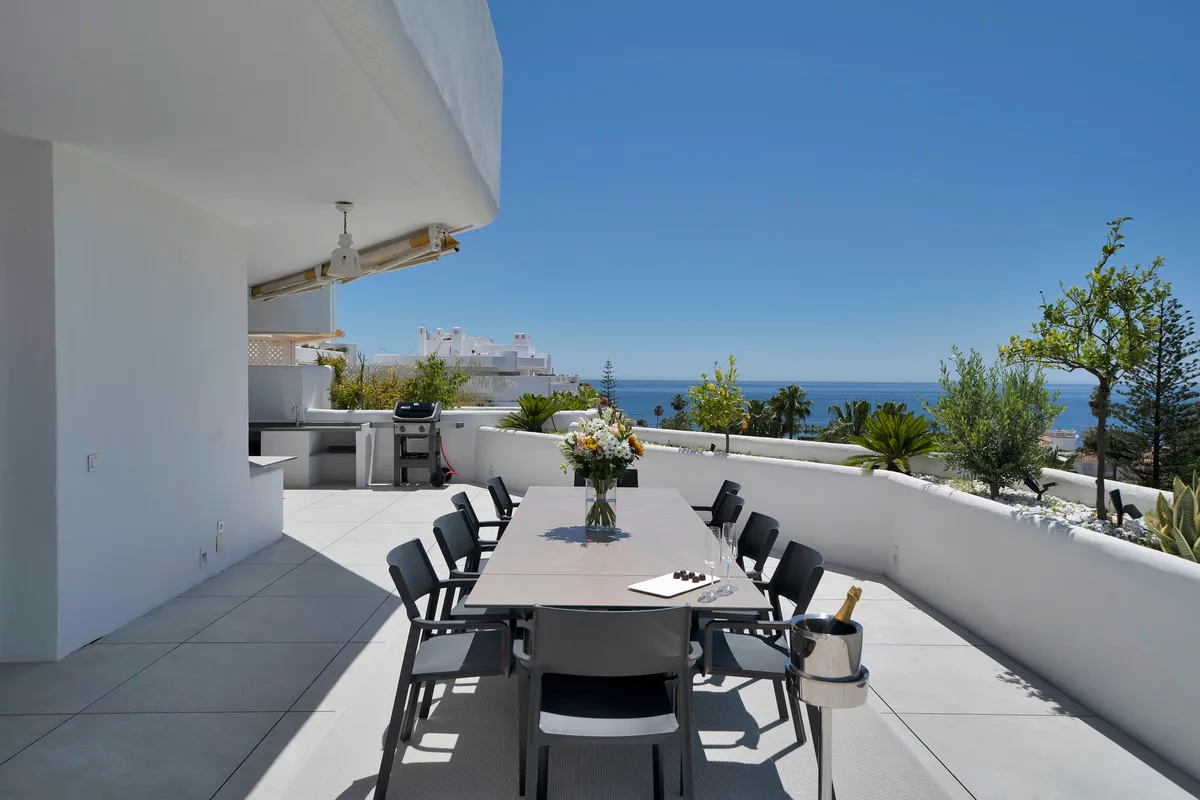 b534c9db-f962-43b8-83f6-92296197d04e