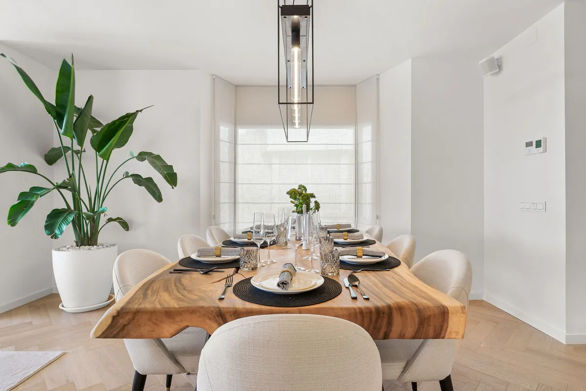 08b99670-aba5-4c1d-8c08-3c258b163bf4