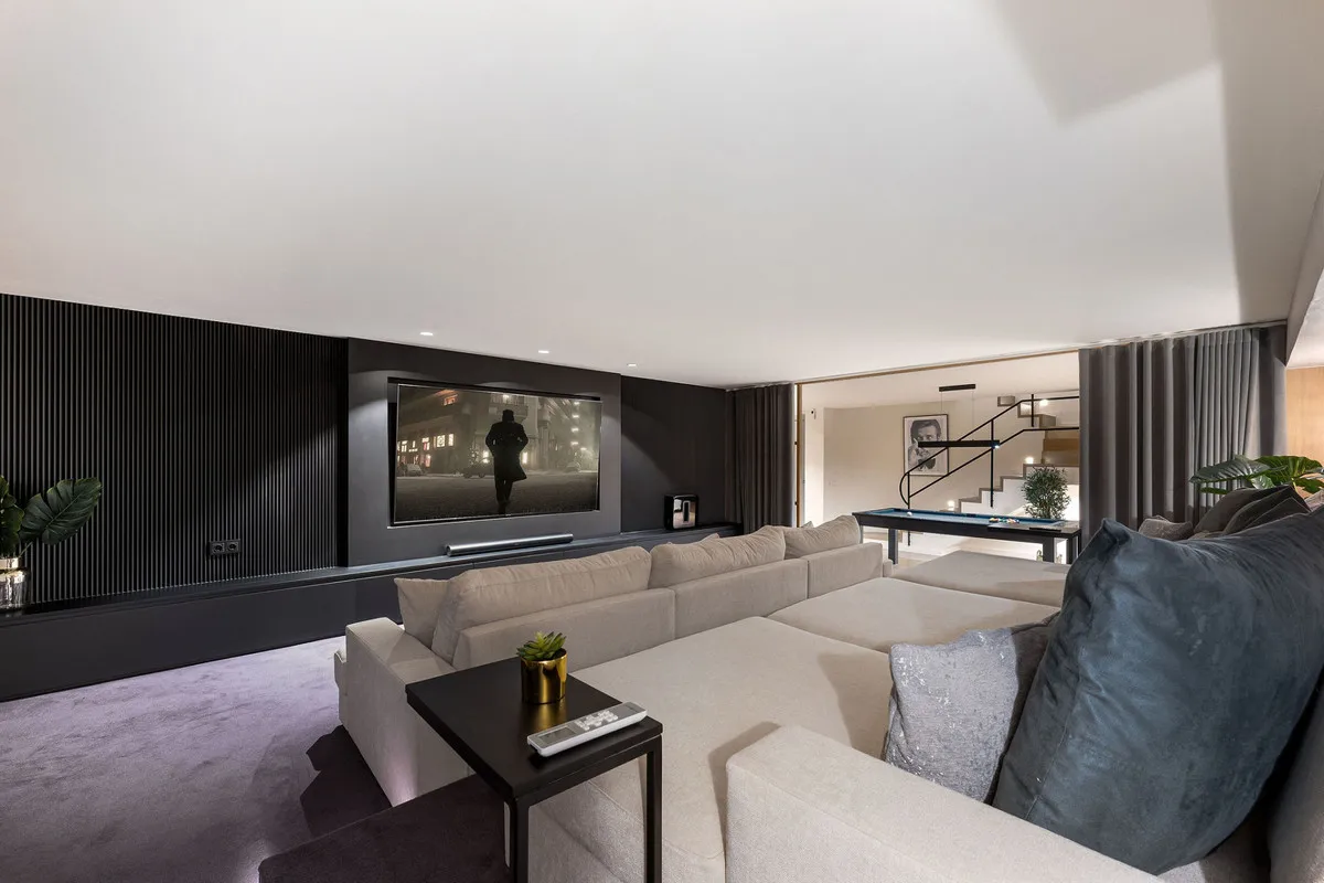 2c6cb1b4-3063-4805-b730-11e0d3274a13