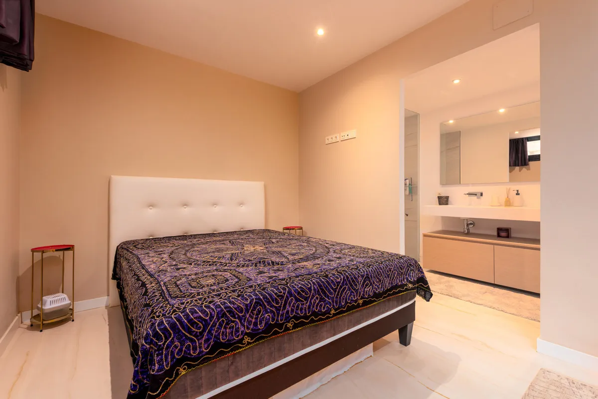 5569222e-7d7d-416b-a01a-10c0431513b3