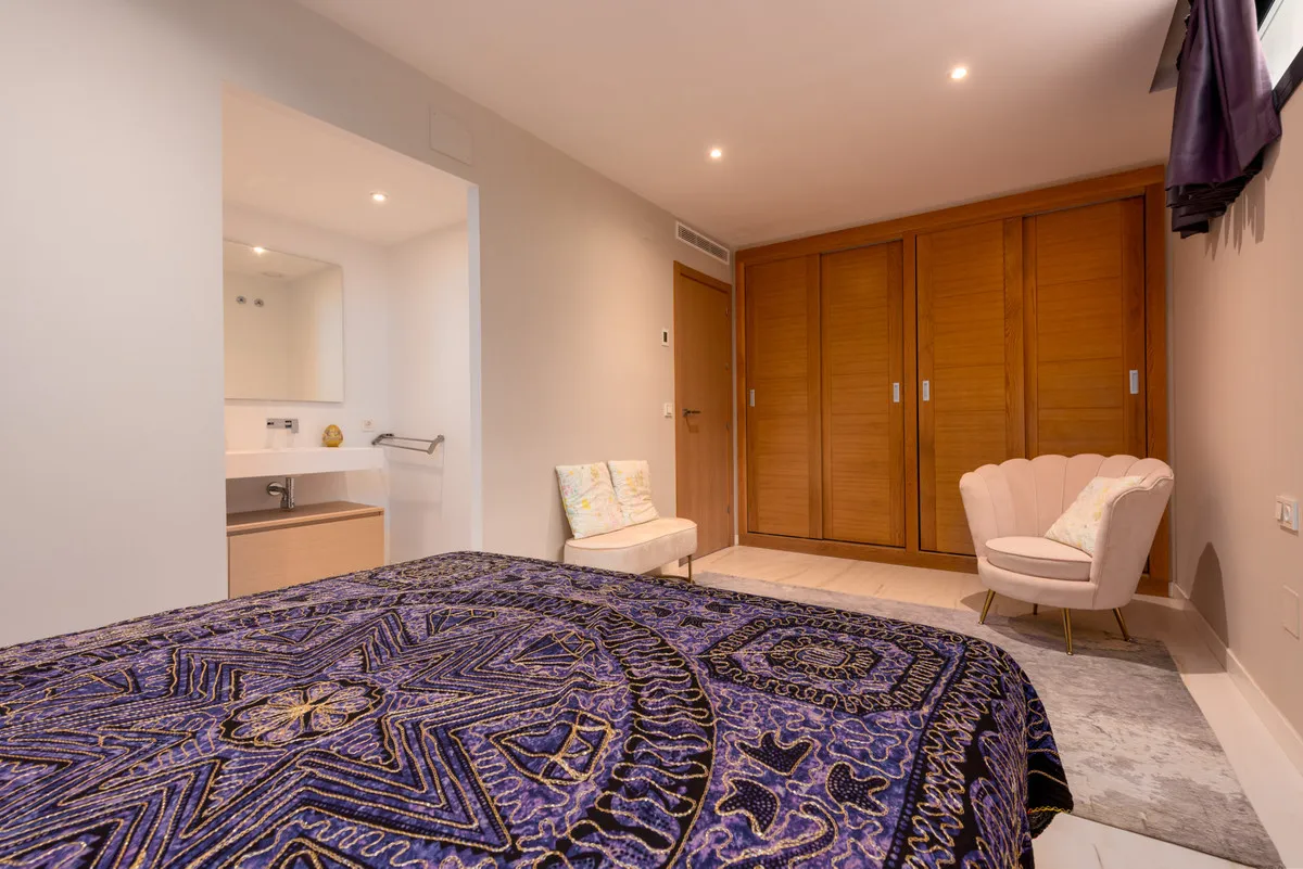 6f78b096-b0f9-4bf4-8a63-4a63a4cdbc73