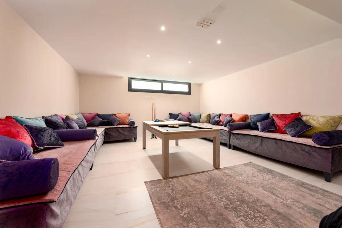 b12dc7ca-a80d-4624-b463-55d2777f85cd