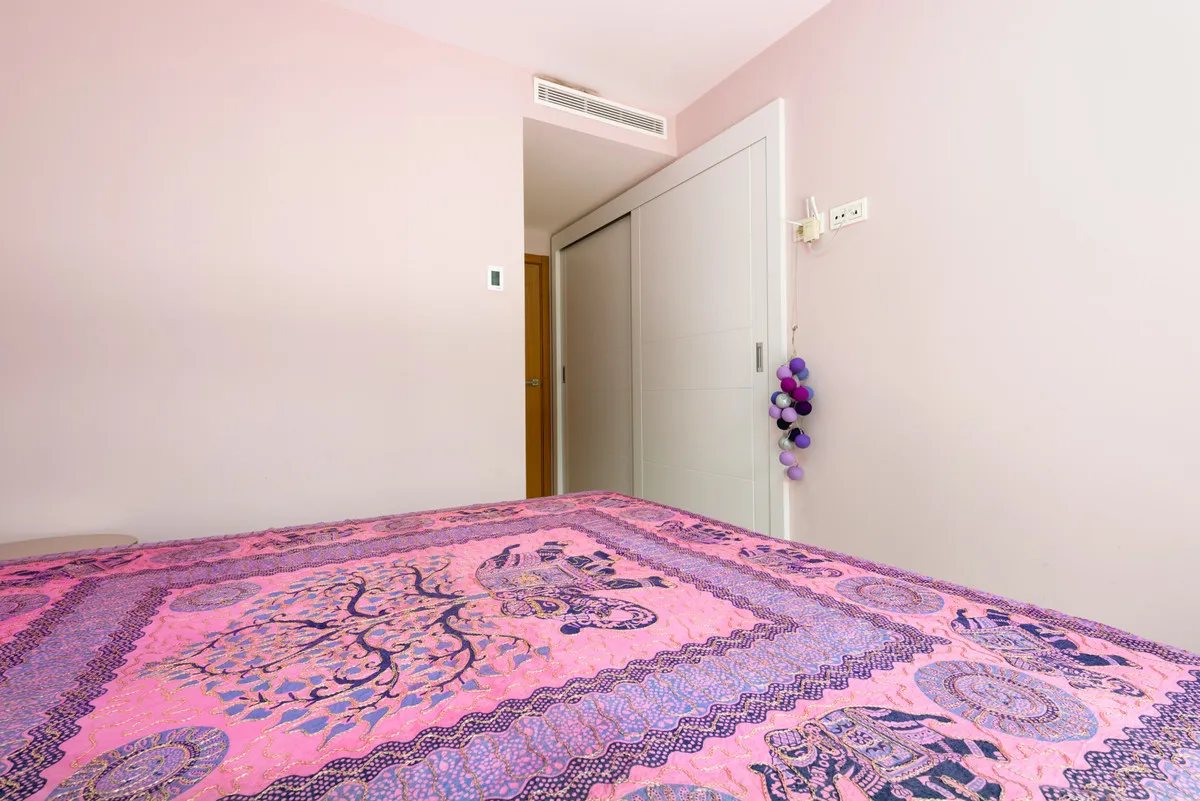 f6b66880-e85f-4620-ba28-a9af8566be85