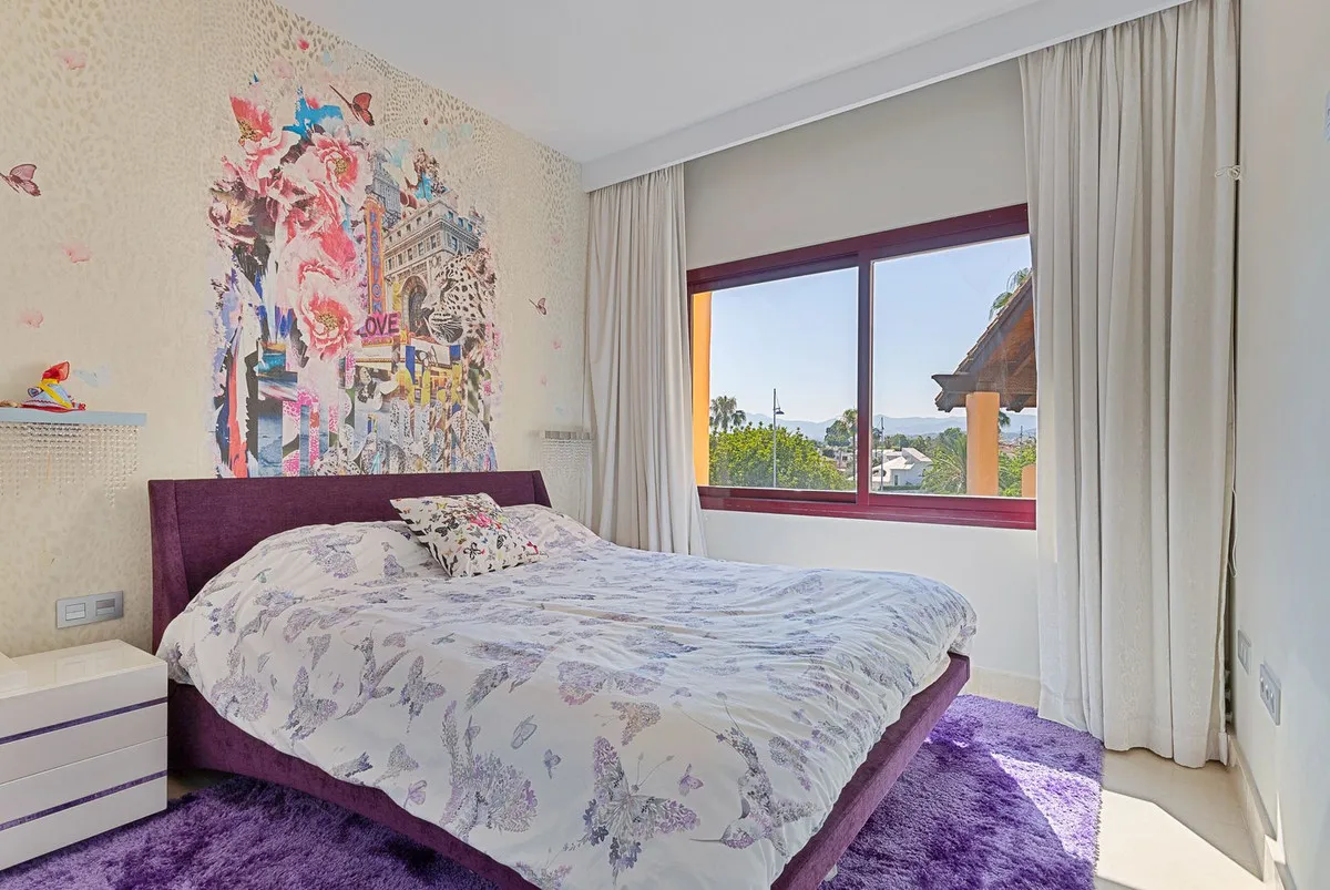 046cd2d3-6791-4c42-8487-1171750ce330