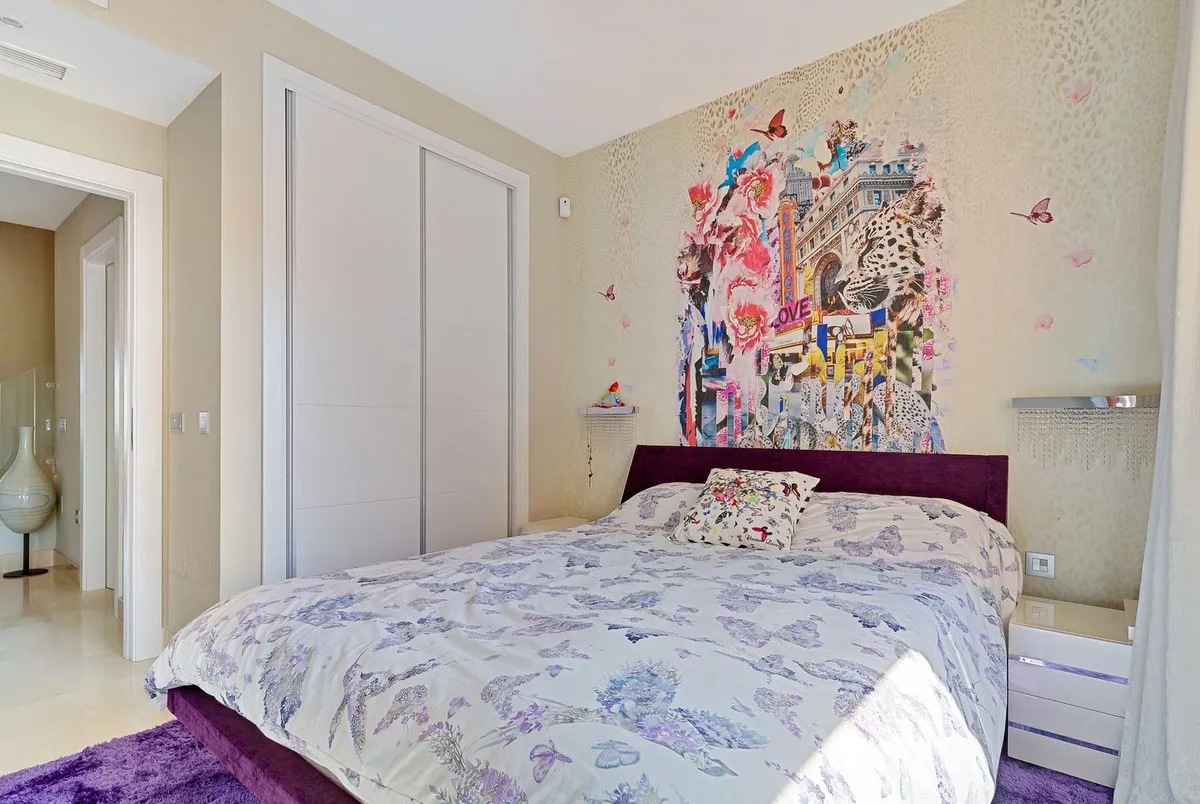 7cd93315-3b35-4b63-85ee-f9eaa18707e1